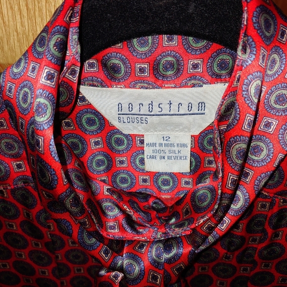 Nordstrom Silk Blouse Self Tie Long Sleeves Covered Button Down Placket - Picture 2 of 12